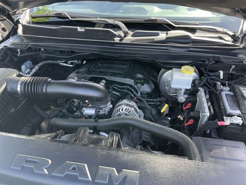 Used 2021 RAM 1500 Big Horn AWD/4WD image 40