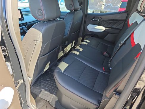 Certified 2023 GMC Canyon AT4X image 21