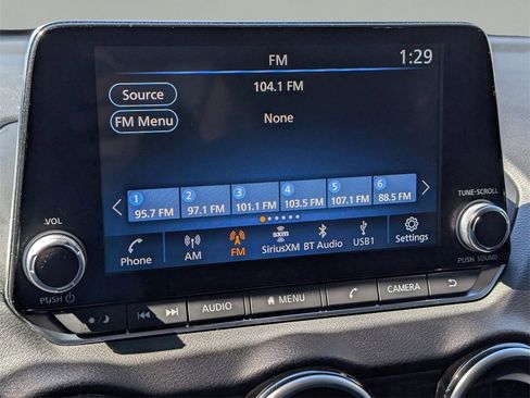 Certified 2022 Nissan Sentra SV image 22