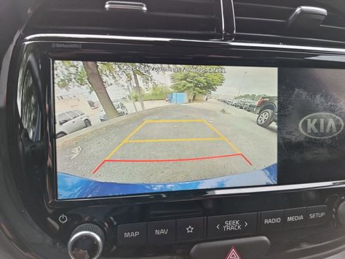 Used 2021 Kia Soul Turbo FWD image 29