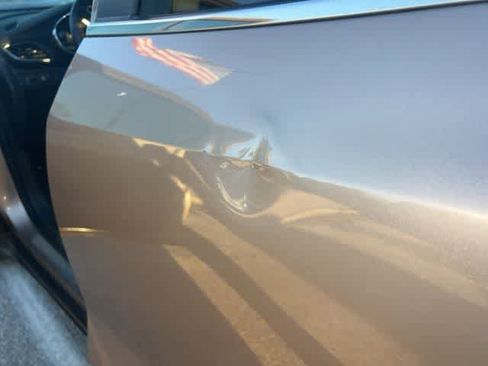 Used 2018 Buick Encore Preferred image 5