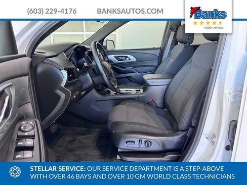 Certified 2023 Chevrolet Traverse LT w/ LPO, Floor Liner Package AWD/4WD image 9