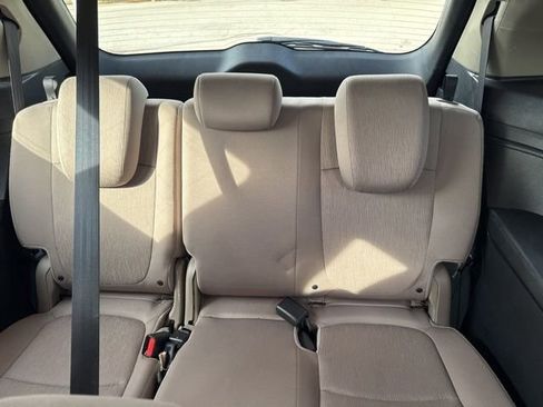Used 2019 Honda Odyssey EX image 11