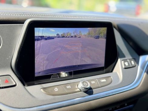Used 2021 Chevrolet Blazer LT FWD image 14
