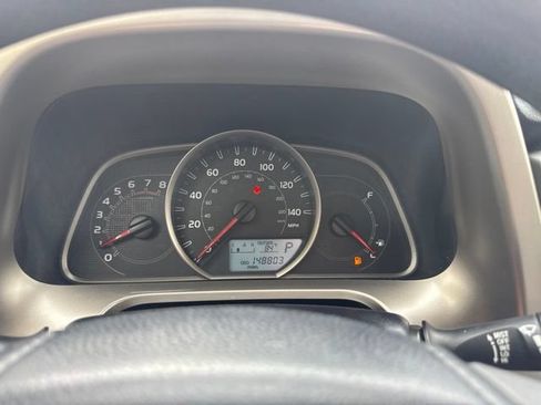 Used 2014 Toyota RAV4 XLE AWD/4WD image 22
