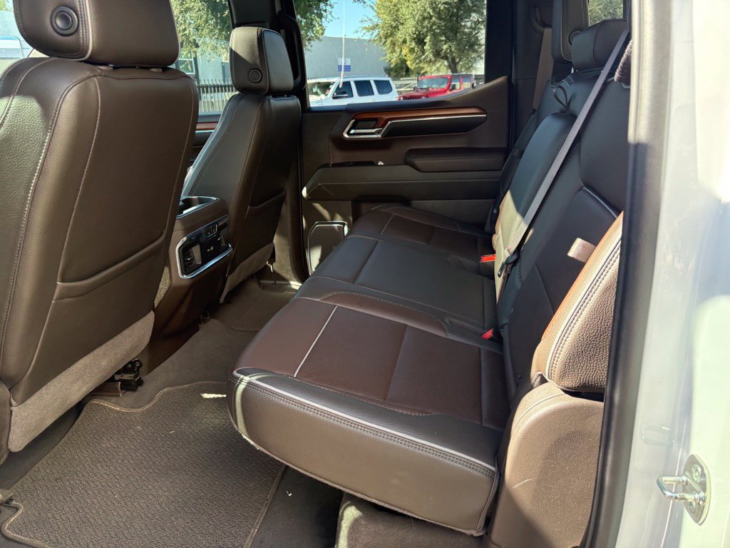 Used 2022 GMC Sierra 1500 Denali w/ Denali Reserve Package RWD image 11