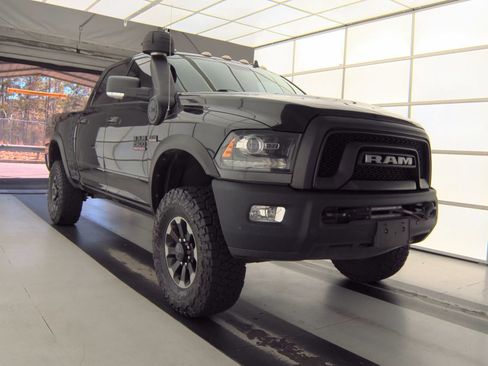 Used 2018 RAM 2500 Power Wagon w/ Luxury Group image 4
