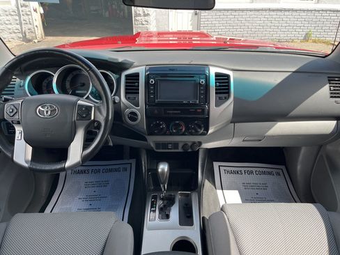 Used 2015 Toyota Tacoma 4x4 Double Cab w/ TRD Sport Package image 14