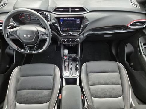 Used 2022 Chevrolet TrailBlazer RS w/ Sun and Liftgate Package FWD image 26
