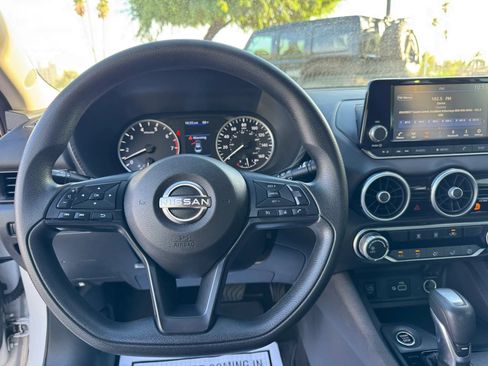 Used 2024 Nissan Sentra S FWD image 19