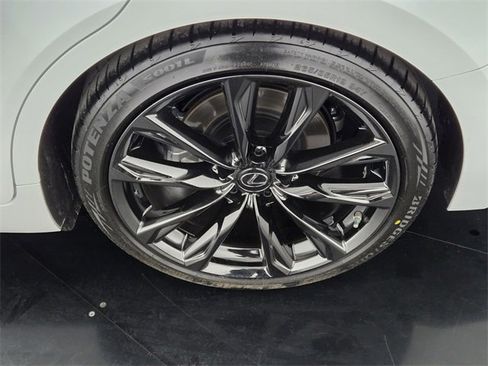 Certified 2022 Lexus IS 350 F Sport image 11