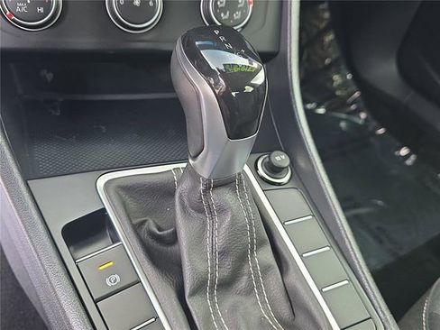 Used 2024 Volkswagen Jetta S image 19