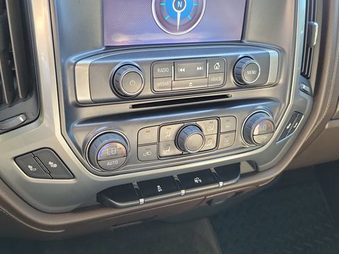 Used 2014 Chevrolet Silverado 1500 LTZ RWD image 33