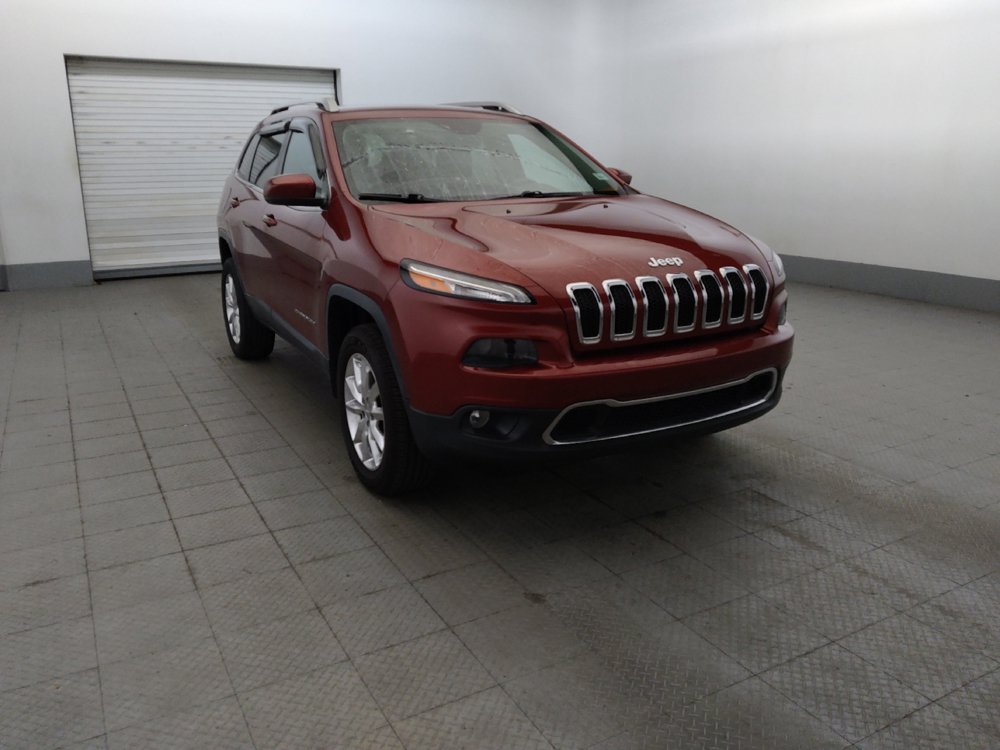 Used 2015 Jeep Cherokee Limited w/ Luxury Group AWD/4WD image 13