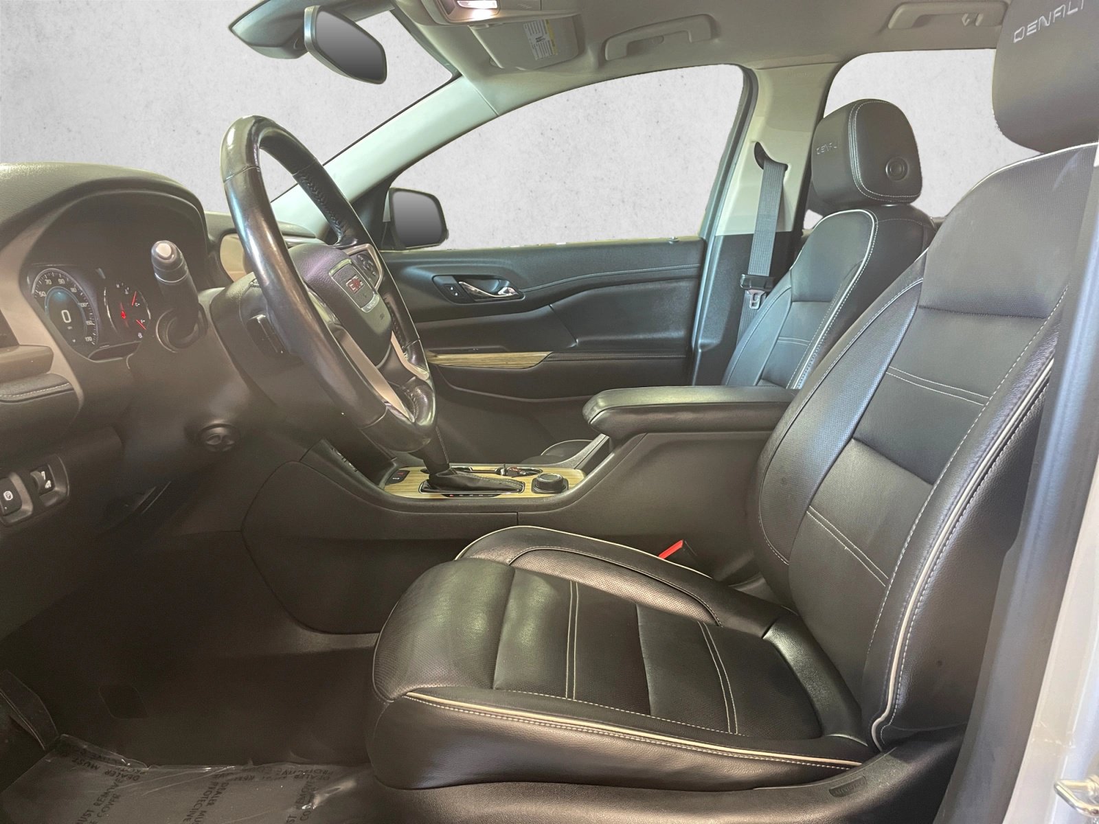 Used 2019 GMC Acadia Denali AWD/4WD image 11
