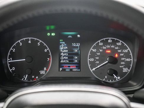 Certified 2025 Toyota Corolla SE w/ Convenience Package image 25