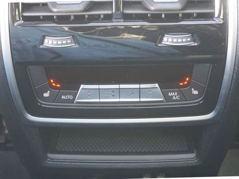 New 2026 BMW X5 xDrive50e image 13