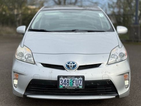 Used 2012 Toyota Prius Three w/ Solar Roof Pkg image 8