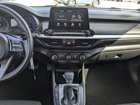 Certified 2021 Kia Forte LXS image 15
