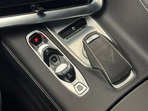 Used 2021 Chevrolet Corvette Stingray Coupe w/ Z51 Performance Package image 72