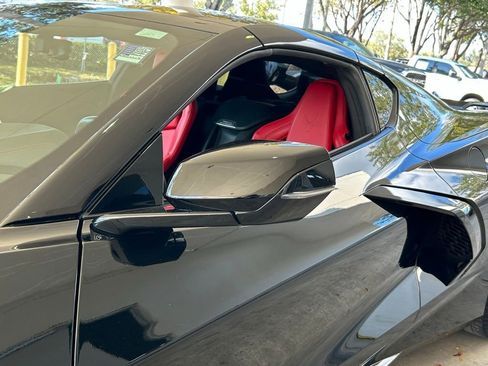 Used 2022 Chevrolet Corvette Stingray Coupe w/ Z51 Performance Package image 24