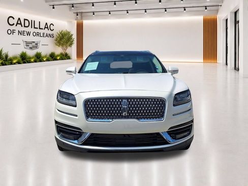 Used 2019 Lincoln Nautilus Reserve FWD image 9