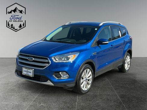 Used 2017 Ford Escape Titanium image 1