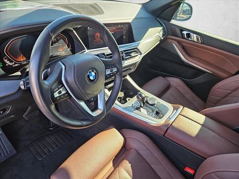 Used 2023 BMW X5 xDrive40i w/ Parking Assistance Package image 10