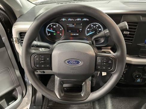 New 2025 Ford F550 4x4 Regular Cab Super Duty w/ XLT Value Package image 13