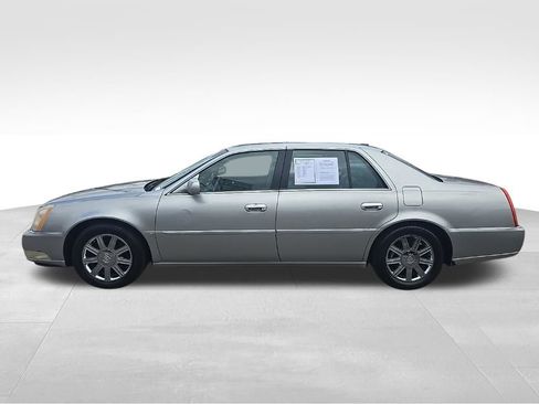 Used 2006 Cadillac DTS image 6