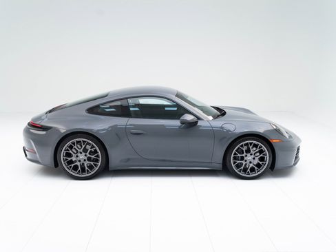 Certified 2025 Porsche 911 Carrera image 8