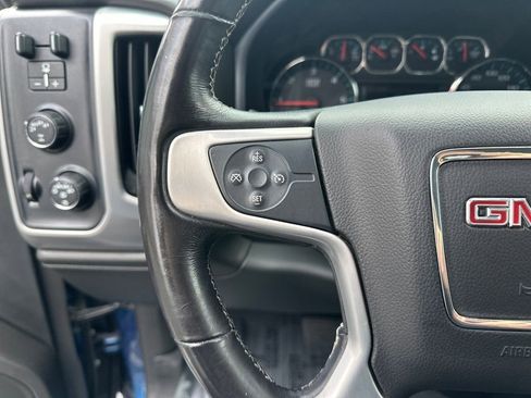 Used 2018 GMC Sierra 1500 SLE image 19