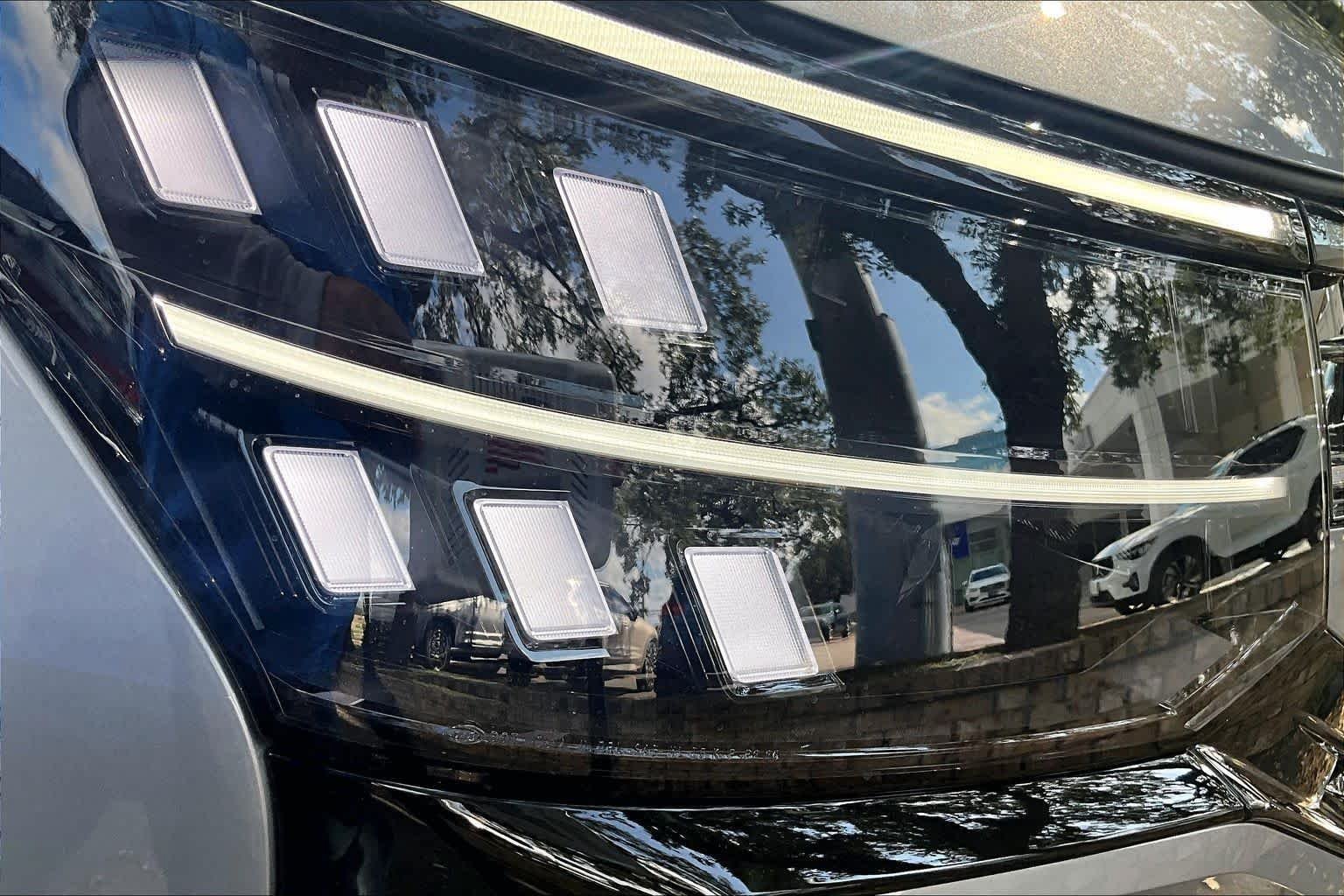 New 2027 Volkswagen Atlas SE FWD image 13