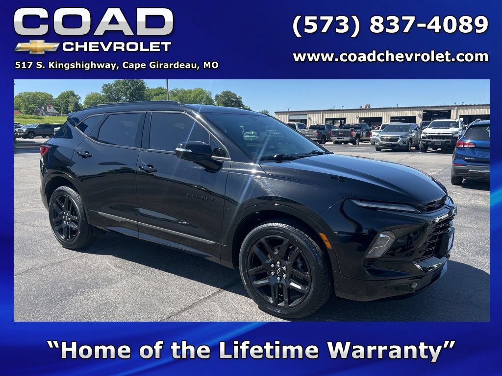 Used 2023 Chevrolet Blazer RS w/ LPO, Floor Liner Package FWD image 1