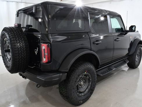 New 2025 Ford Bronco Badlands image 11