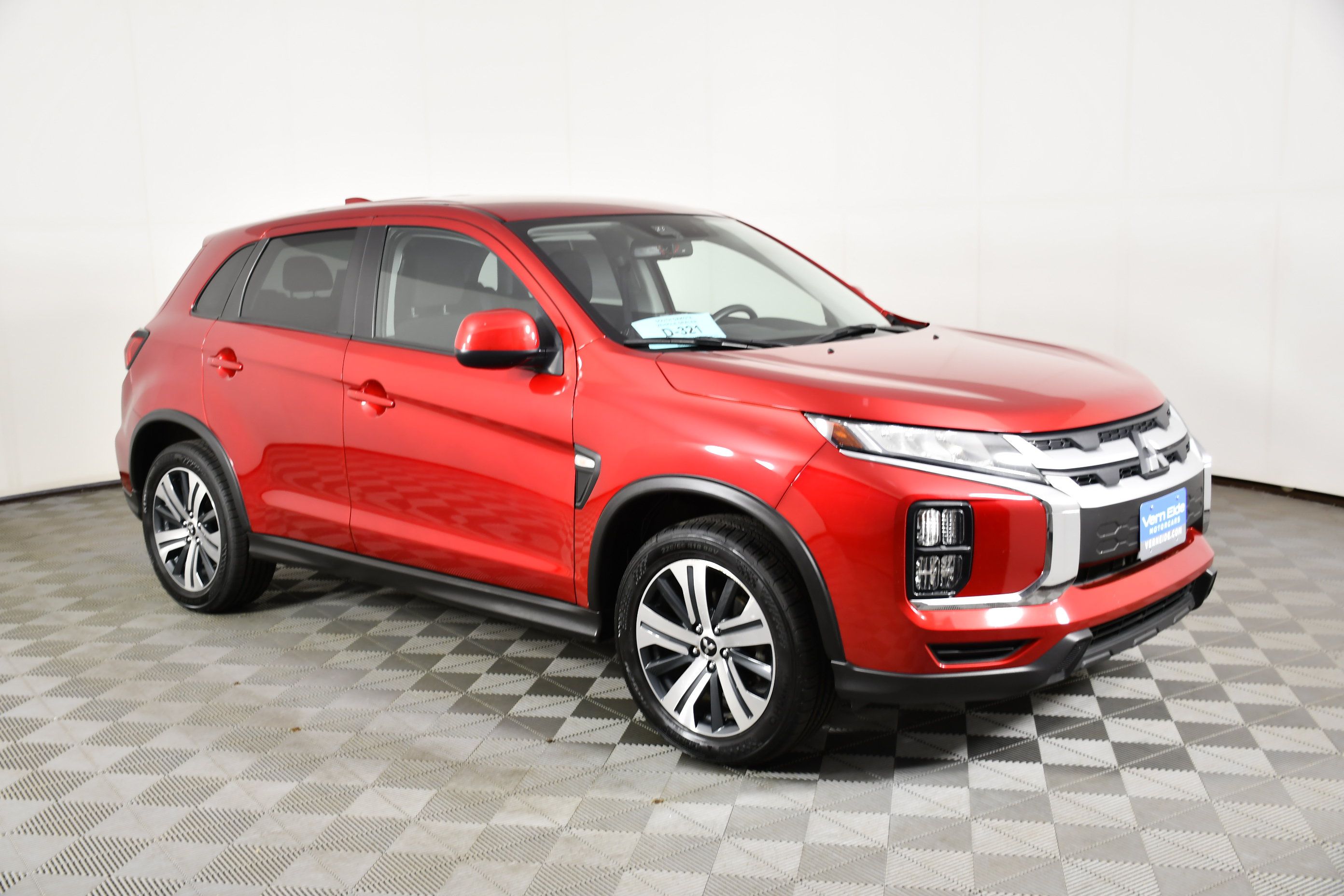 Used 2024 Mitsubishi Outlander Sport ES AWD/4WD image 4