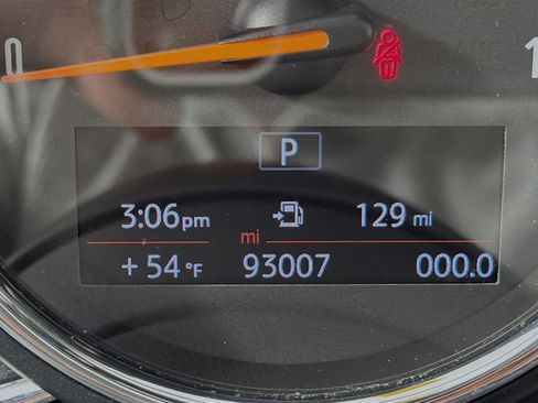 Used 2019 MINI Cooper Clubman S w/ Starlight Blue Edition image 13