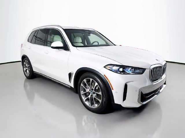Used 2026 BMW X5 xDrive50e AWD/4WD image 32