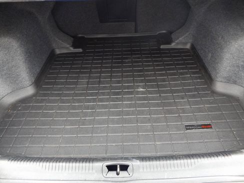 Used 2015 Chrysler 200 S w/ Navigation & Sound Group I image 29