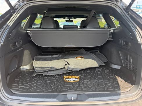 Certified 2024 Subaru Outback Wilderness AWD/4WD image 15