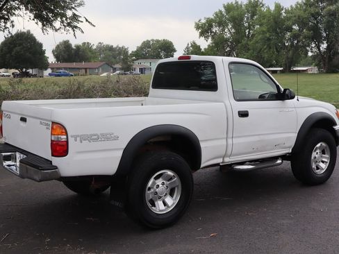Used 2003 Toyota Tacoma 4x4 Regular Cab image 4