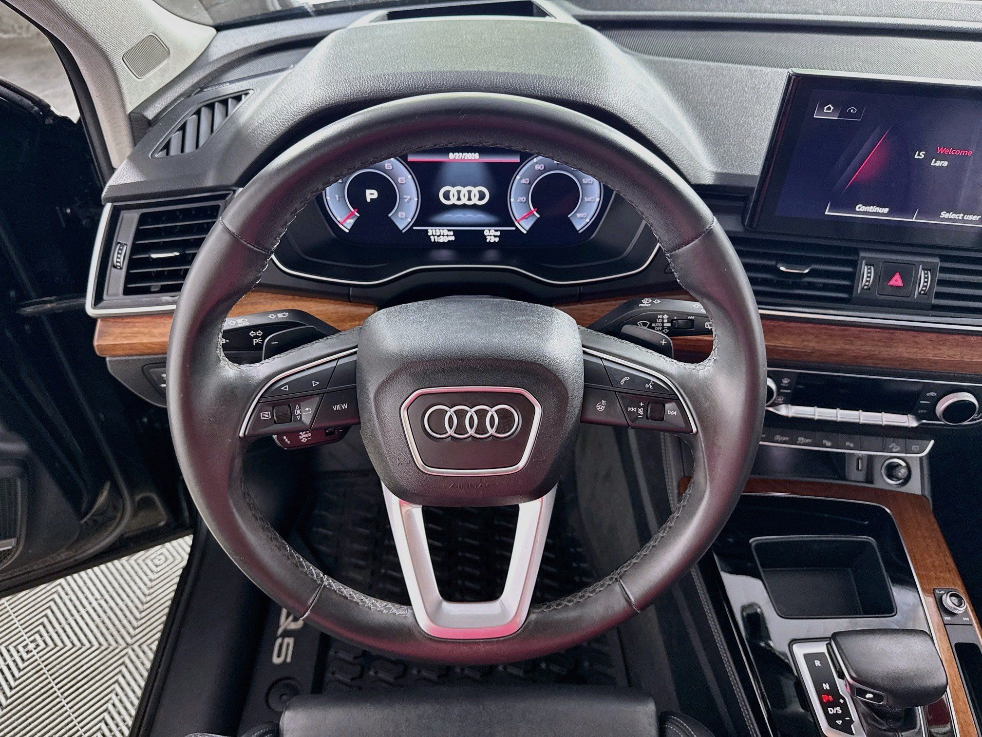 Used 2023 Audi Q5 2.0T Prestige w/ Prestige Package AWD/4WD image 16