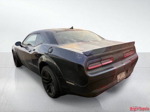 Used 2019 Dodge Challenger R/T Scat Pack RWD image 3