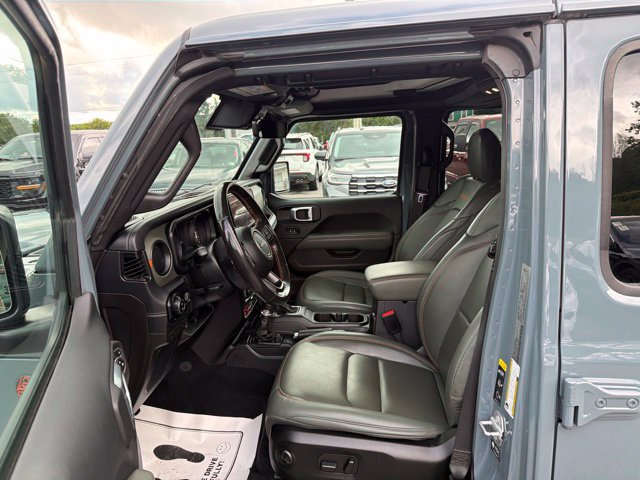Used 2024 Jeep Gladiator Mojave AWD/4WD image 15