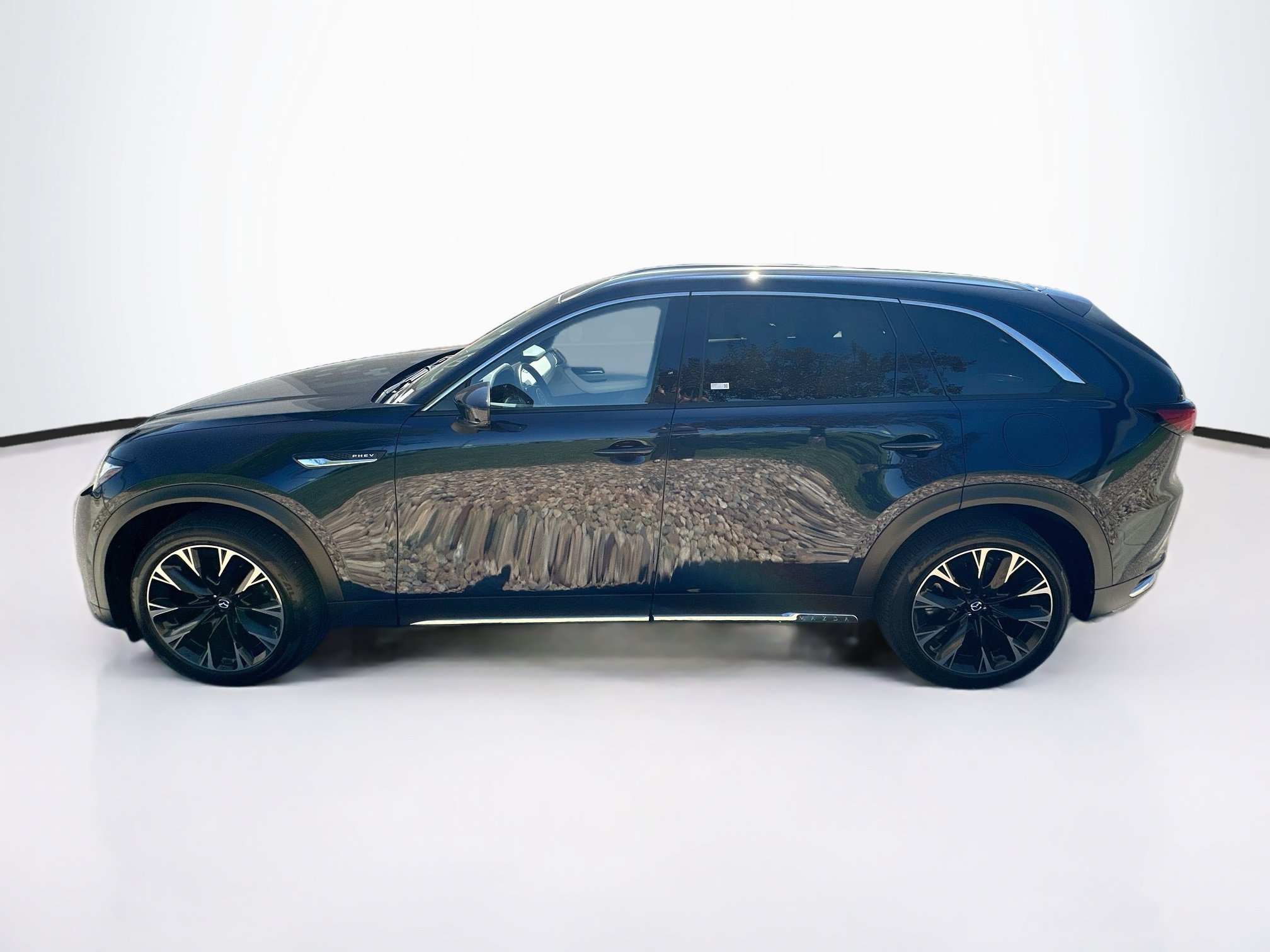 Used 2024 MAZDA CX-90 Plug-In Hybrid w/ Premium Plus AWD/4WD image 4