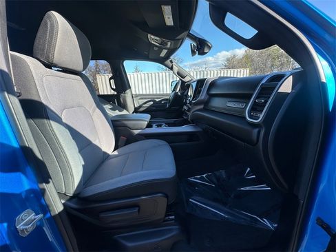 Used 2021 RAM 1500 Big Horn image 24