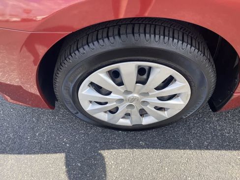 Used 2017 Nissan Sentra SV image 10