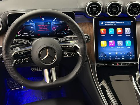 Used 2026 Mercedes-Benz GLC 300 4MATIC image 26