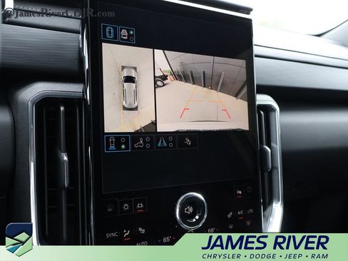 Used 2026 GMC Acadia Elevation w/ Elevation Premium Package image 35