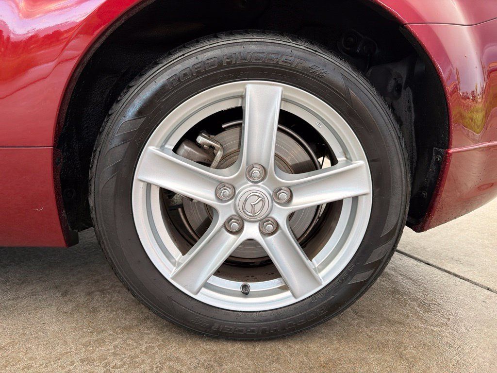 Used 2006 MAZDA MX-5 Miata Touring w/ Appearance Pkg RWD image 30